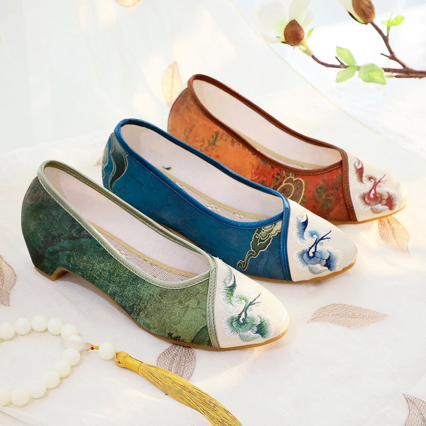 Size 35-40 Summer Old Beijing  - مراجعة Shoes Women Pumps وسعره