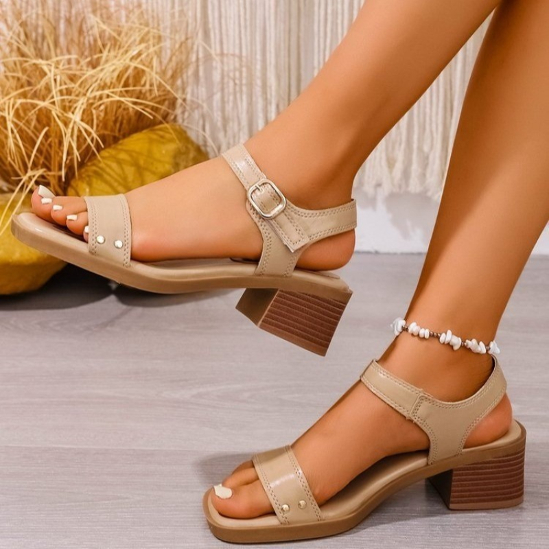 Fang's Slip-on Shoes with Lace - مراجعة Women Shoes Waterproof وسعره
