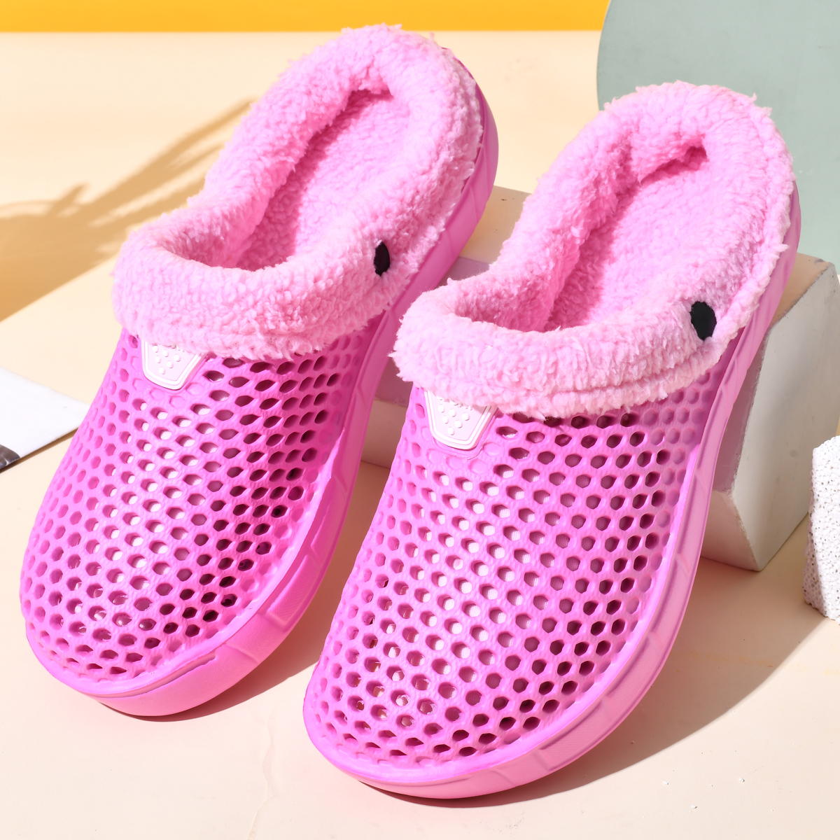 Couple Style Men's and Women's - مراجعة Women Shoes Mules وسعره
