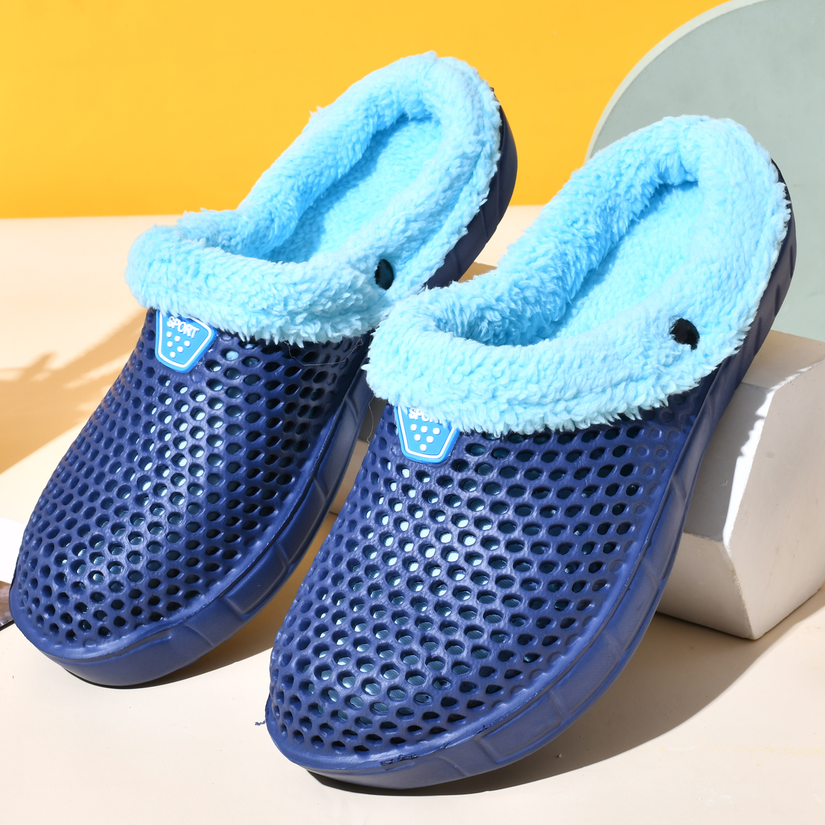 Couple Style Men's and Women's - مراجعة Women Shoes Mules وسعره